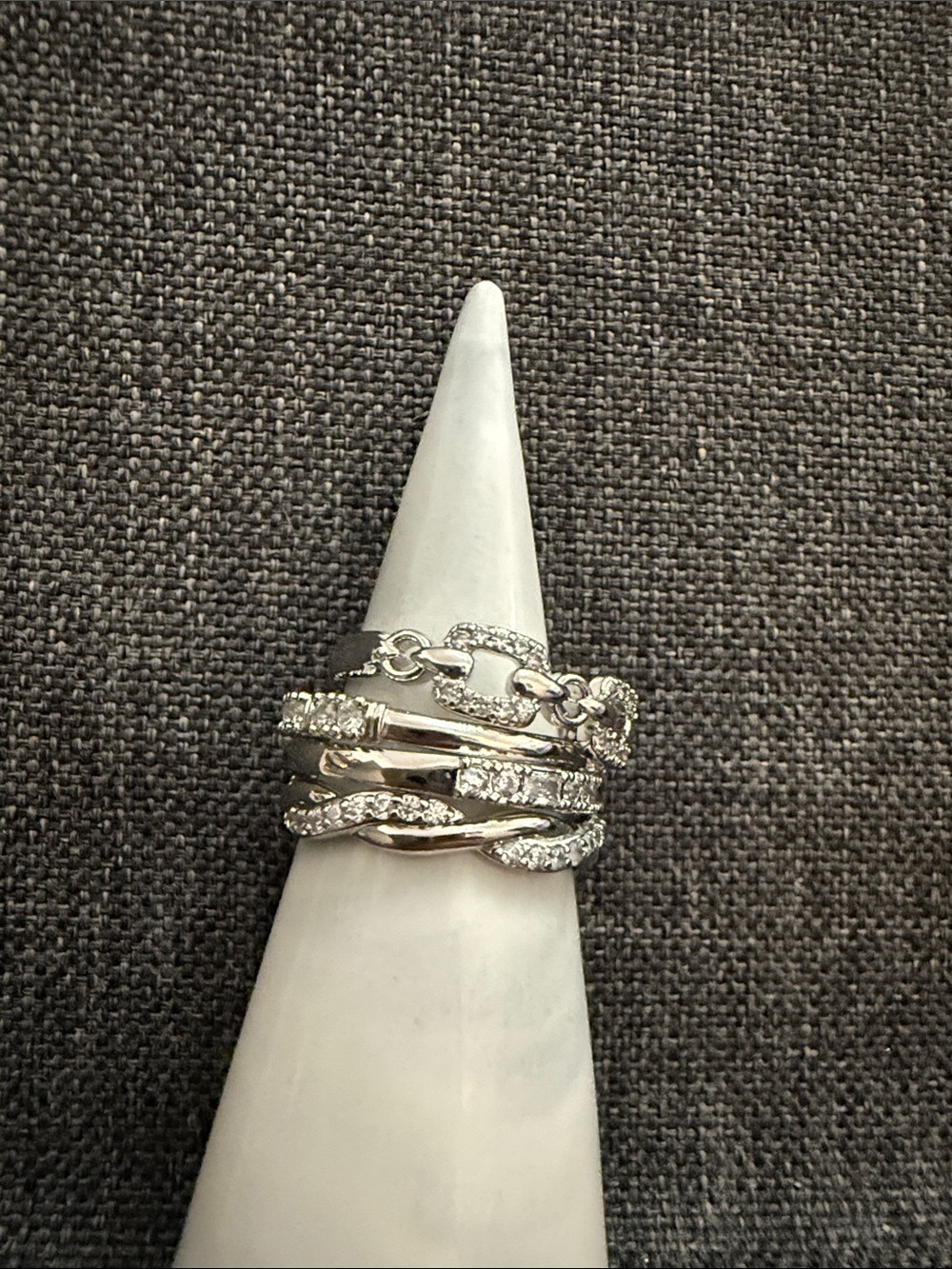 Bomb party delicates Size 9 rings